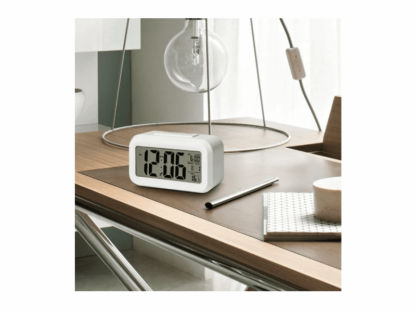 DESPERTADOR DIGITAL LED CON RETROILUMINACIÓN - Imagen 4